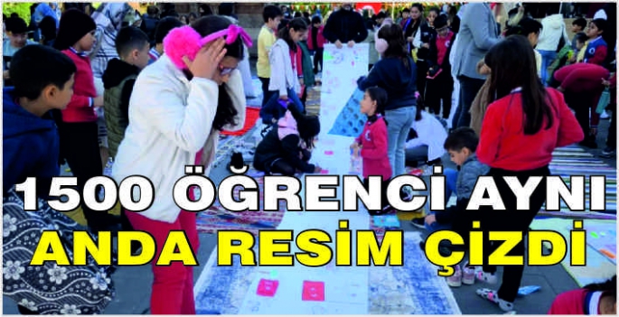 1500 öğrenci aynı anda resim çizdi