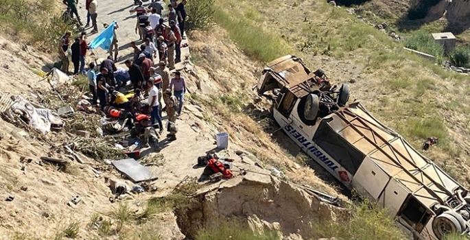 50 metre yükseklikteki viyadükten düşmesi sonucu hayatını kaybedenlerin sayısı yükseldi