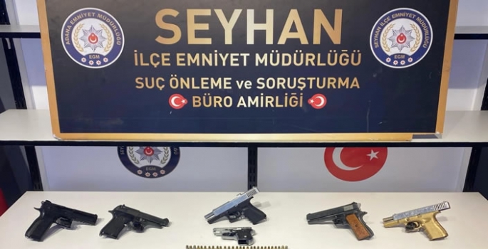 Ruhsatsız silah ve uyuşturucu ele geçirilen operasyonda 1 şüpheli yakalandı