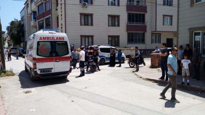 Akrabalar Arasında Çıkan Tartışma Kavgaya Dönüştü: 3'ü Polis 6 Yaralı