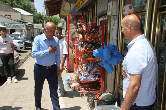 Başkan Altın, Vatandaşların Bayramını Kutladı