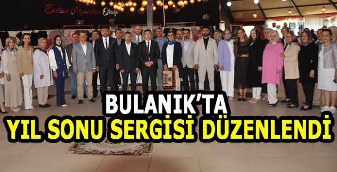 Bulanık'ta yıl sonu sergisi açıldı