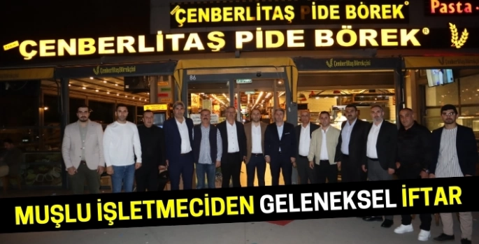 Çenberlitaş Börekçisinden geleneksel iftar