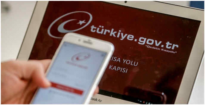 E-Devlet Kapısı'nda kullanıcı sayısı yılsonu hedefi olan 66 milyonu geçti