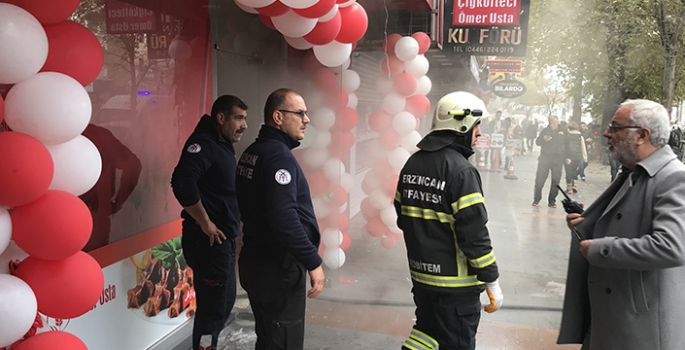 Erzincan'da iş yerinde çıkan yangın söndürüldü