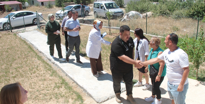 Erzincan’da mobil sağlık ekipleri vatandaşlara kapıda hizmet veriyor