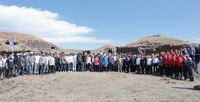 Erzurum'da 140 polis  mıntıka temizliği yaptı