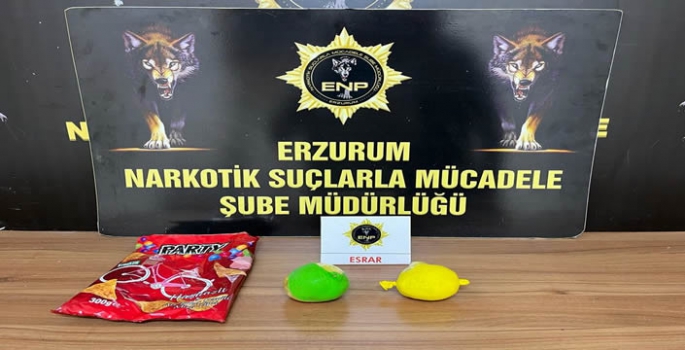 Erzurum'da cips paketinde uyuşturucu gizleyerek yolculuk yapan şüpheli yakalandı