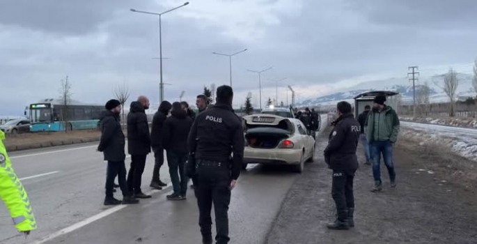 Erzurum'da trafikte tartıştığı polisi darbeden zanlı yakalandı