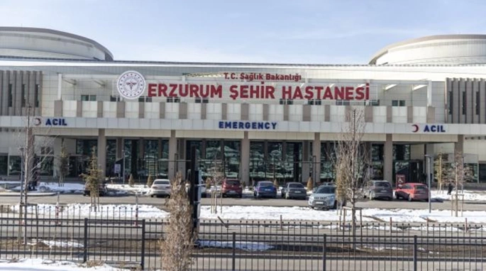 Erzurum Şehir Hastanesi'nde akşam poliklinik hizmeti başladı