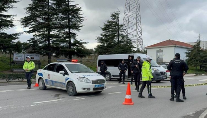 Fabrikayı basıp işçileri rehin aldı: Özel harekatçılar sevk edildi