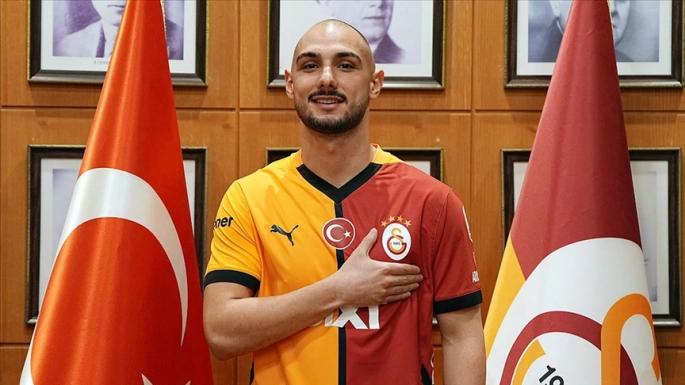 Galatasaray  Ahmed Kutucu'yu kadrosuna kattı