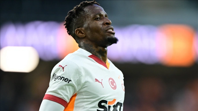 Galatasaray, Olimpik Lyon'dan ayrılan oyuncusu Zaha'yı ABD takımı Charlotte'a kiraladı