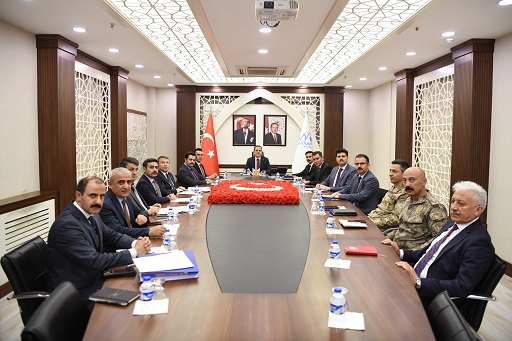 Hakkari'de seçim güvenliği toplantısı yapıldı