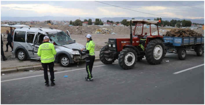 Hamur’da trafik kazasında ağır yaralanan kişi hastanede öldü