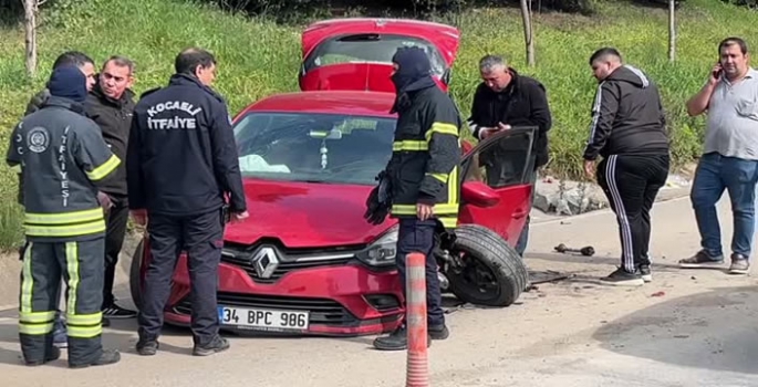 İki otomobilin çarpıştığı kazada 2 kişi yaralandı