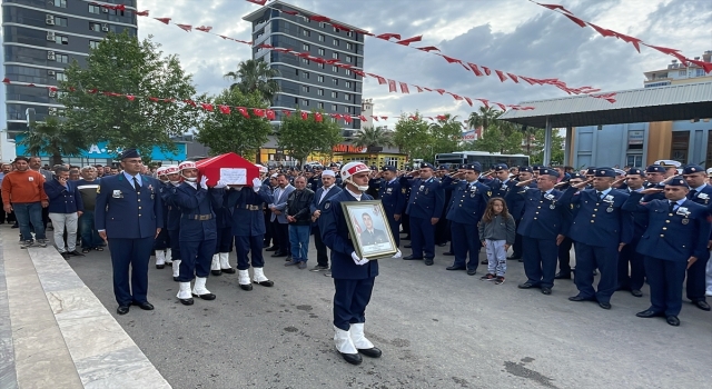 Kalp krizi sonucu vefat eden uzman çavuşun cenazesi defnedildi