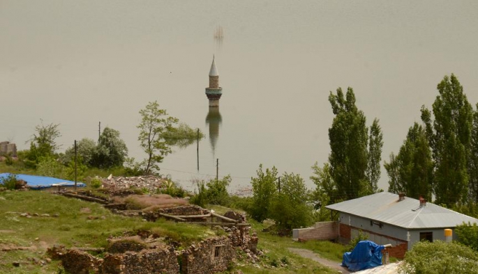 Kars'taki Karakurt HES Barajı'nda su seviyesi yükseldi