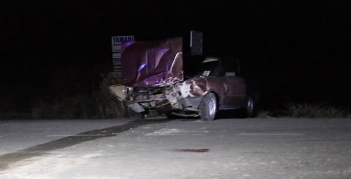 Kaza yapan otomobilden inen kişi başka aracın çarpması sonucu öldü