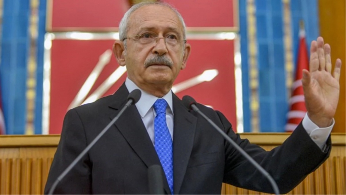  Kılıçdaroğlu'na bir darbe de Bülent Tezcan'dan geldi