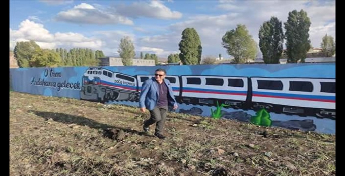 Kura Nehri kıyısına Doğu Ekspresi'nin resmi çizildi