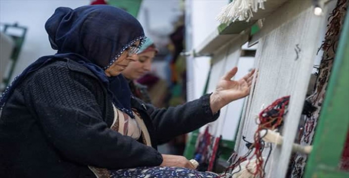 Malatya'da geleneksel yöntemlerle dokunan 