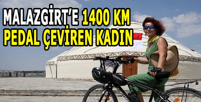 Malazgirt’e 1400 km pedal çeviren kadın: Kutlamaların ilgi odağı oldu!