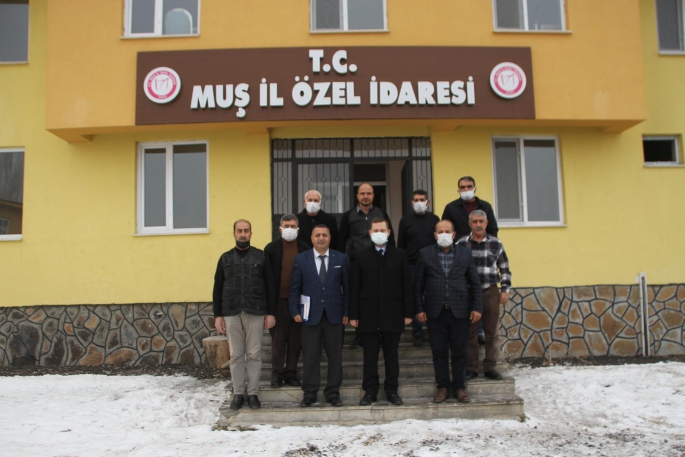 Malazgirt Kaymakam Demirer, Özel İdare Malazgirt Bakımevini ziyaret etti