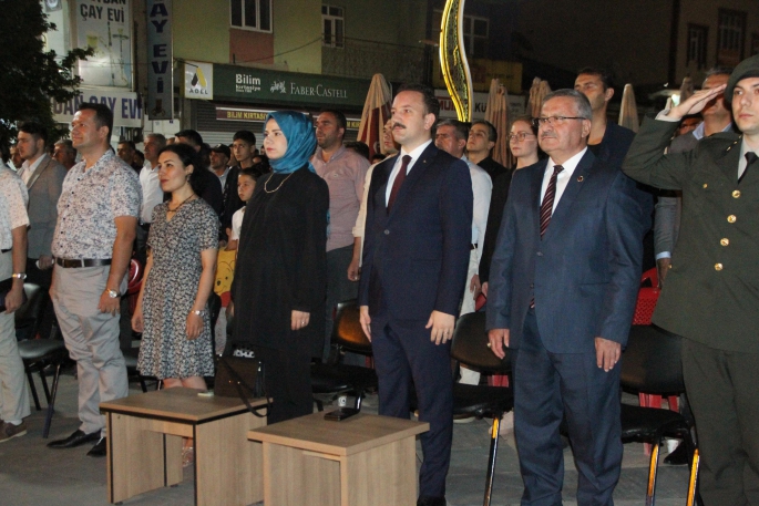 Malazgirt'te 15 Temmuz Demokrasi ve Milli Birlik Günü Nöbeti Tutuldu