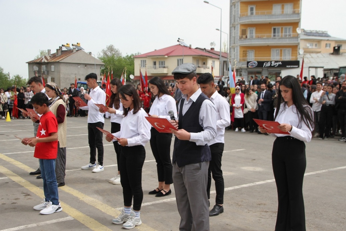 MALAZGİRT’TE 19 MAYIS ETKİNLİĞİ (Fotoğraf Galeri)