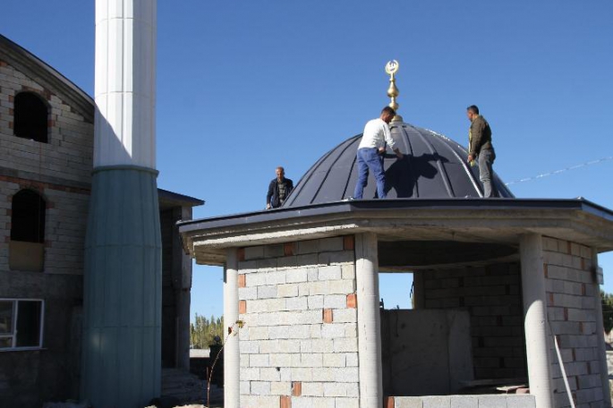 Malazgirt’te Yapılan Cami İnşaatı Devam Ediyor