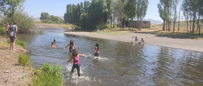 Malazgirtliler piknik alanlarına akın etti