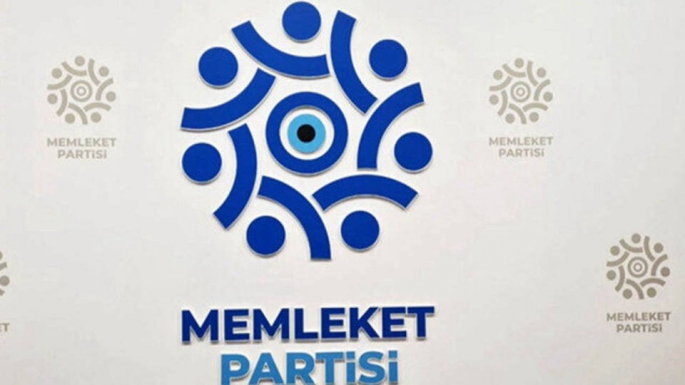 Memleket Partisi İl Başkanı ve bazı teşkilat mensupları AK Parti'ye katıldı