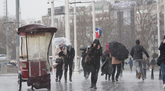 Meteoroloji'den çok sayıda kent için kuvvetli yağış uyarısı