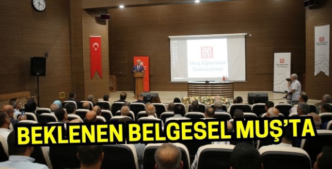 Muş'ta  Diyarbakır annelerinin dramını izlediler!