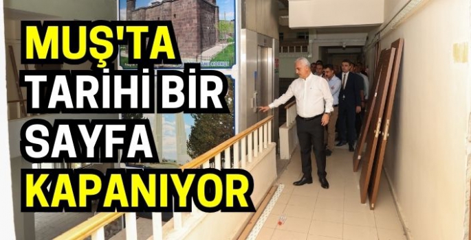 Muş'ta tarihi bir sayfa kapanıyor: Yıkım öncesi son kontrol Vali Çakır'dan!