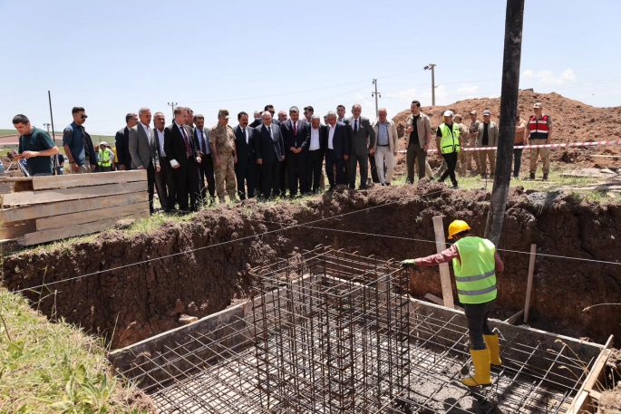 Muş'ta temeli atilan fabrikada 700 kişi istihdam edilecek!