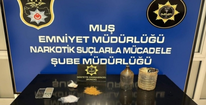 Muş’ta uyuşturucu operasyonu! Ele geçirilenler bir bir paylaşıldı