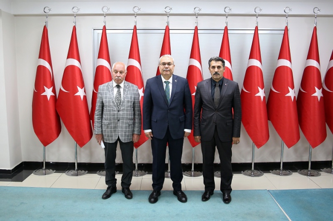 Muş'ta Yeşilova beldesinin 7,5 kilometrelik yol ağı İl Özel İdaresine bağlandı