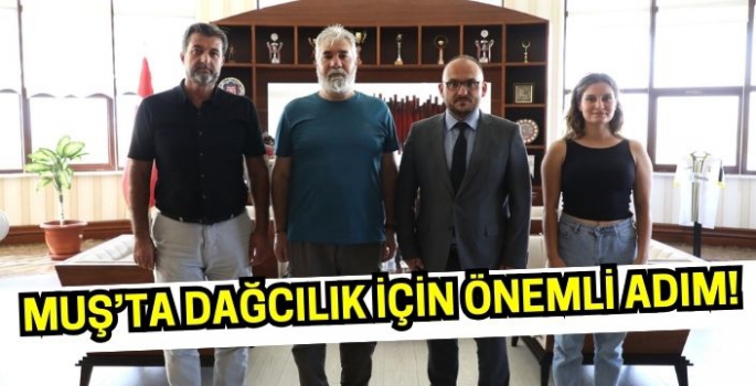 Muşlu dağcılardan MAUN çıkarması: Verdiği destek için onure ettiler!