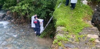 Öldürülen Taksicinin Cansız Bedeni Dere Kenarında Bulundu