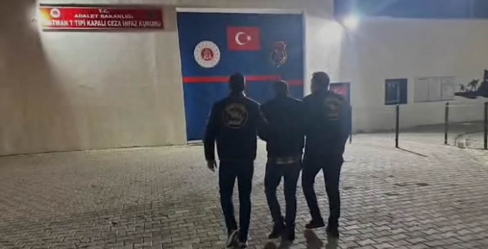 Saklanmak için İstanbul'dan Siirt'e gelen firari hükümlü yakalandı