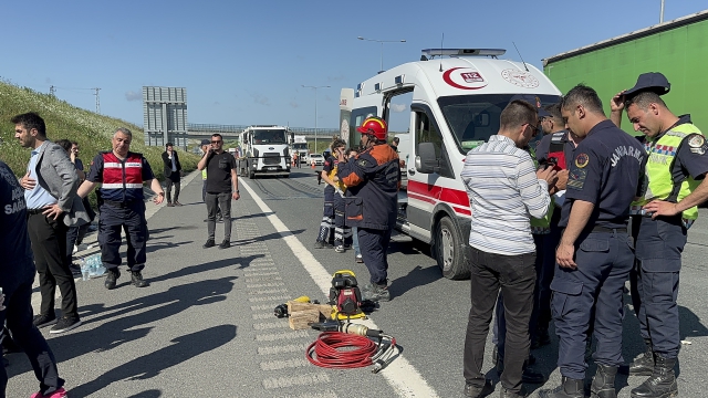 THY işçi servisi ile kamyon çarpıştı: 20'den fazla yaralı