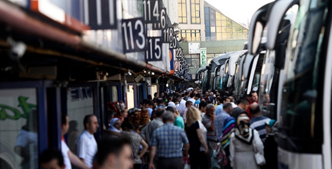 Türkiye'de geçen yıl yaklaşık 3,5 milyon kişi iller arasında göç etti