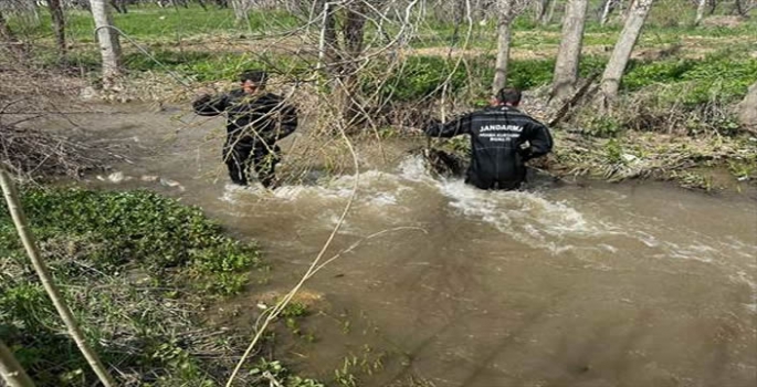 Van'da dereye düşen 3 yaşındaki çocuk boğuldu