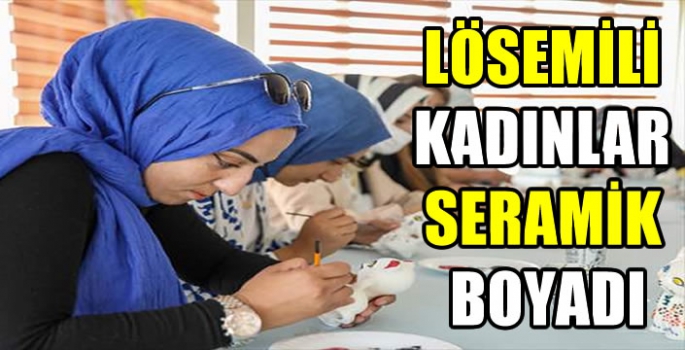 Van'da lösemi tedavisi gören kadınlar, seramik boyama etkinliğine katıldı