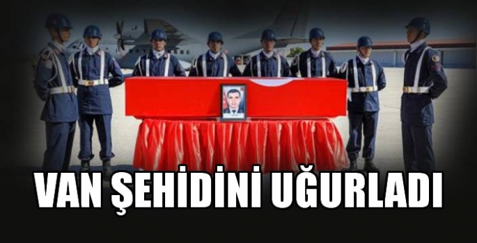 Van'da şehit asker için tören düzenlendi