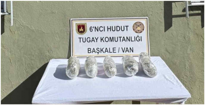 Van'da sınır hattında 3 kilo 786 gram uyuşturucu madde ele geçirildi