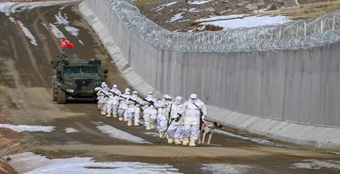 Van-İran sınırına örülen güvenlik duvarının 170 kilometresi tamamlandı