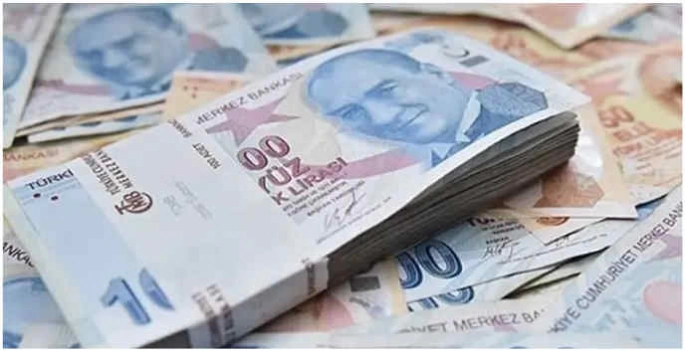 Yeni 10 ve 100 liralık banknotlar tedavüle girdi